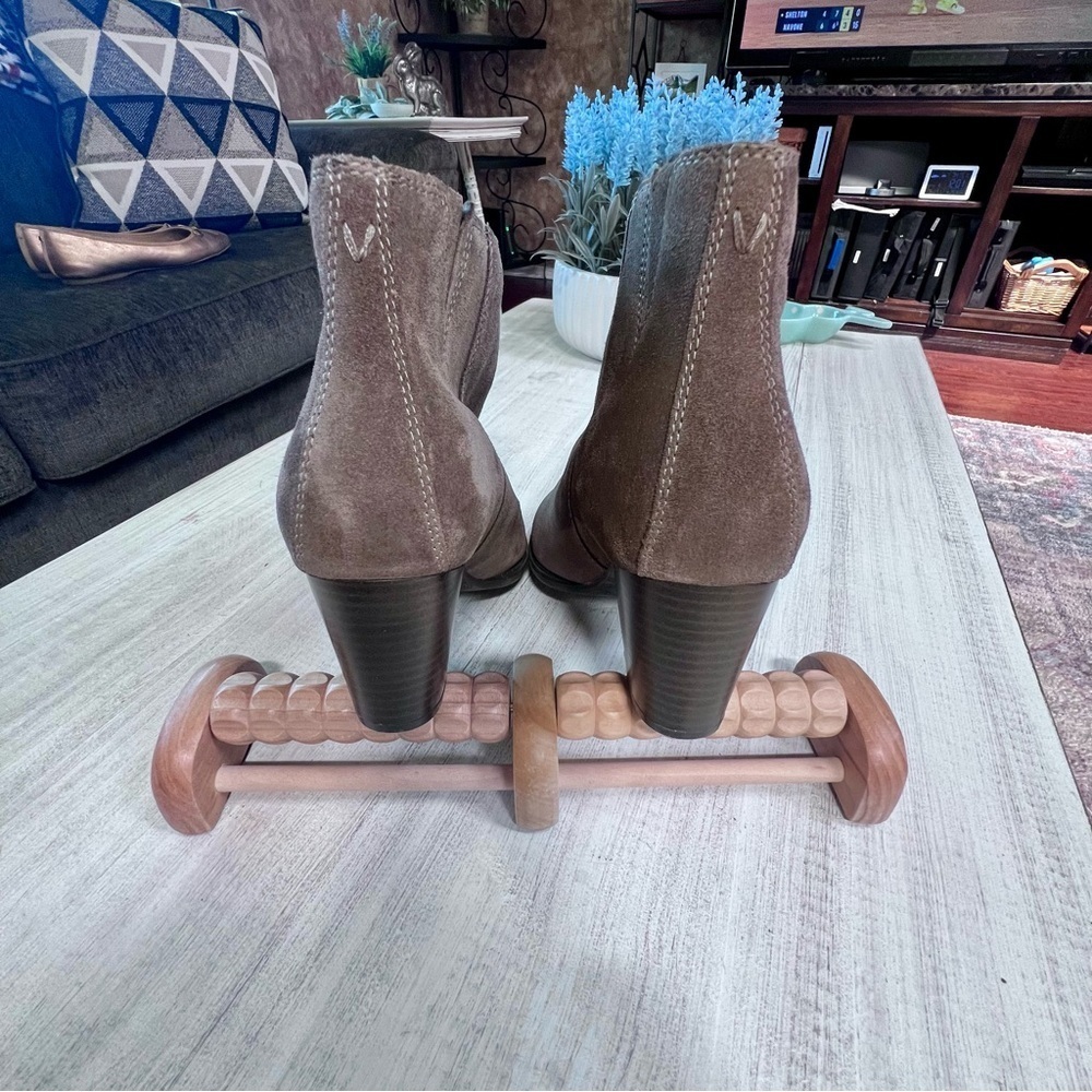Vionic Madeline Weather Resistant Booties Suede Leather Tassel Taupe Women’s 9.5 - Picture 7 of 11